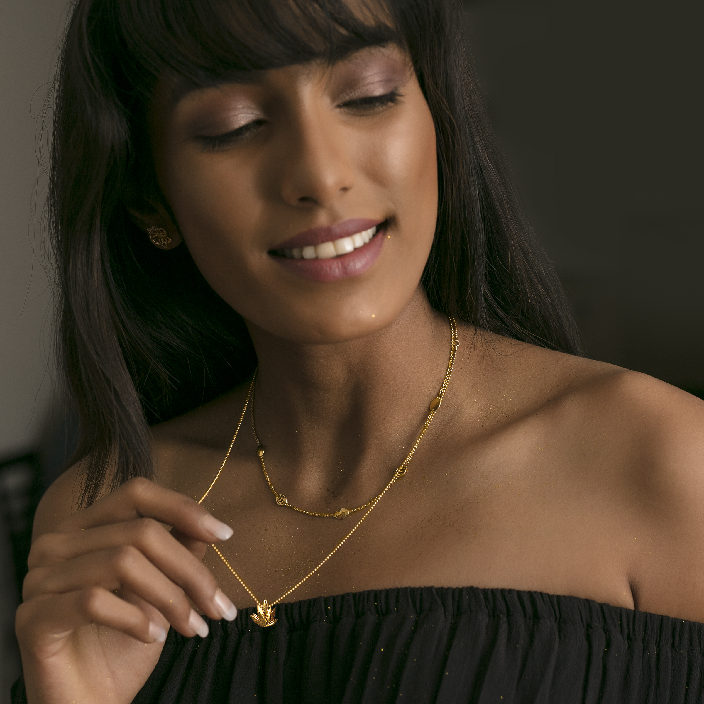 The Art of Layering Gold Jewellery! #styling - Melorra