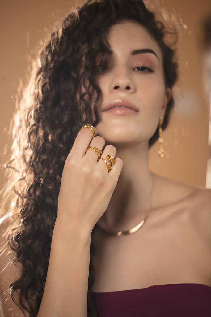 Melorra Gold Party Jewellery
